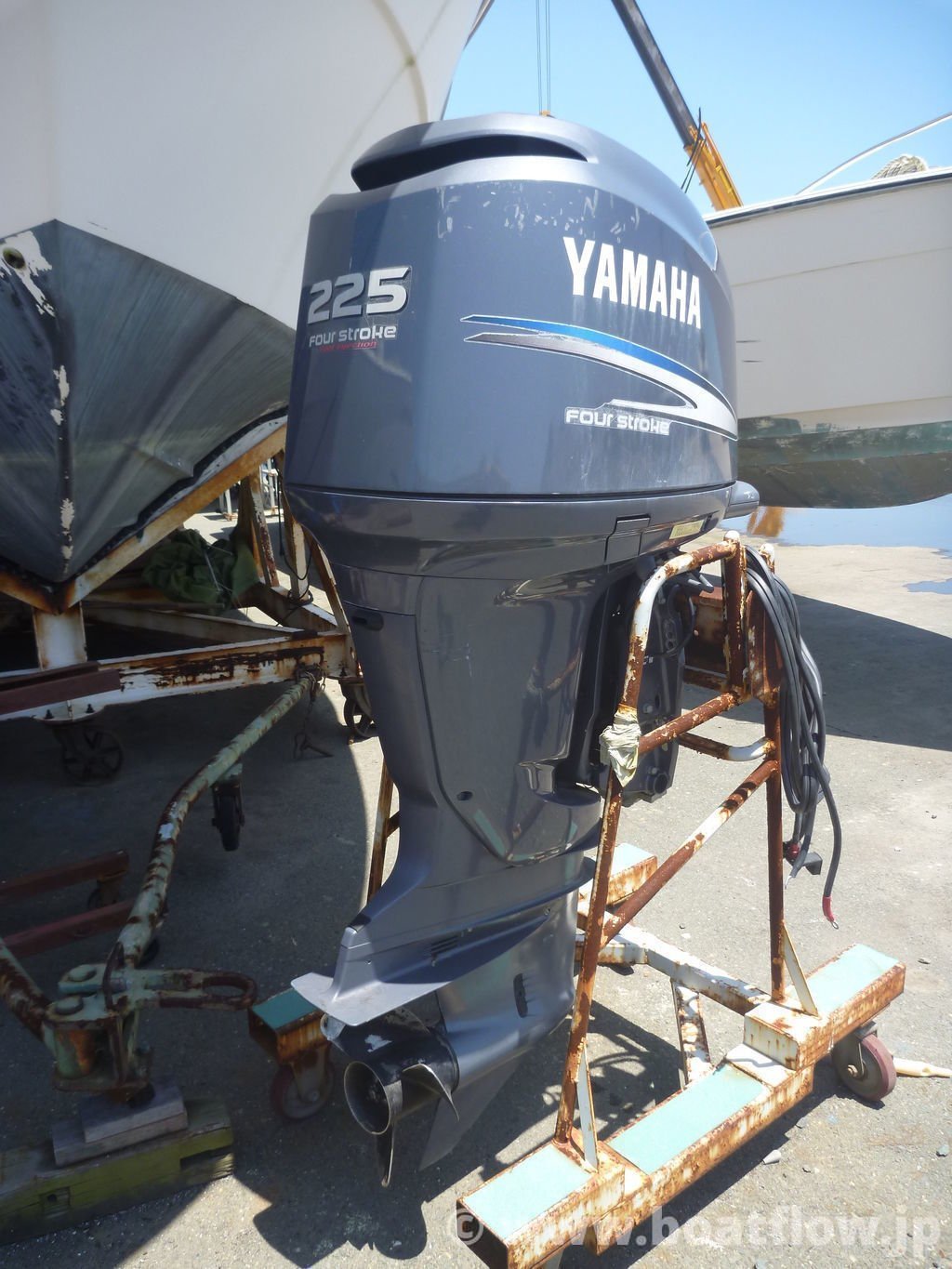 2008 Yamaha F225 HP 6-Cylinder EFI 4-Stroke 20" (L) Outboard Motor