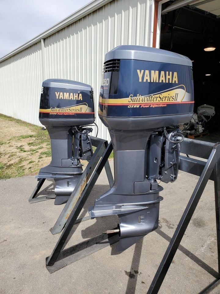 Twin 2001 Yamaha 250 HP Saltwater Series II 6-Cylinder EFI 2-Stroke 25"(X) Outboard Motors.