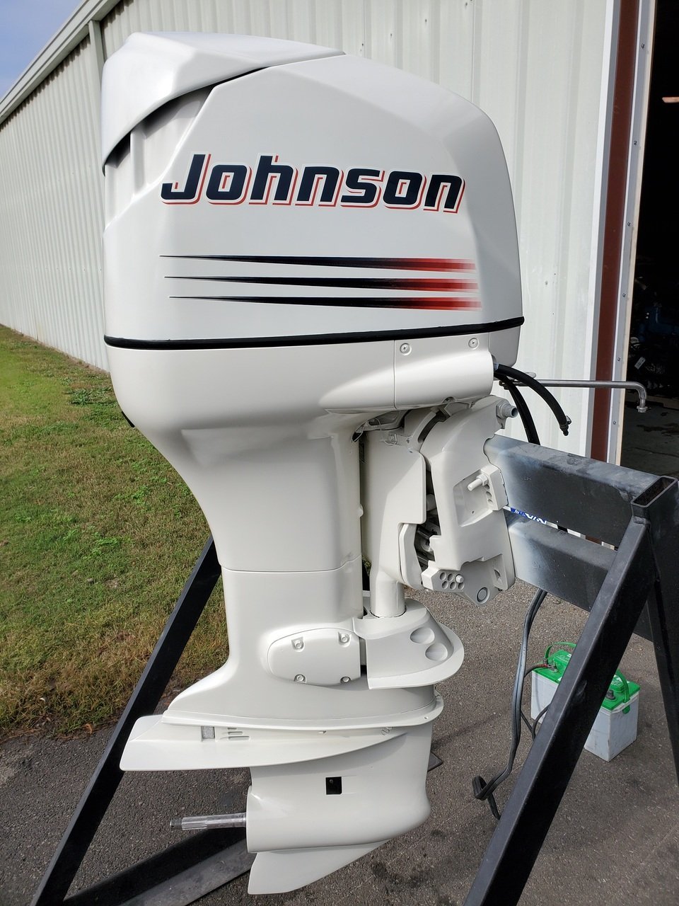 Best 2003 Johnson 150 HP 6-Cyl Carbureted 2-Stroke 25" (X) Outboard Motor