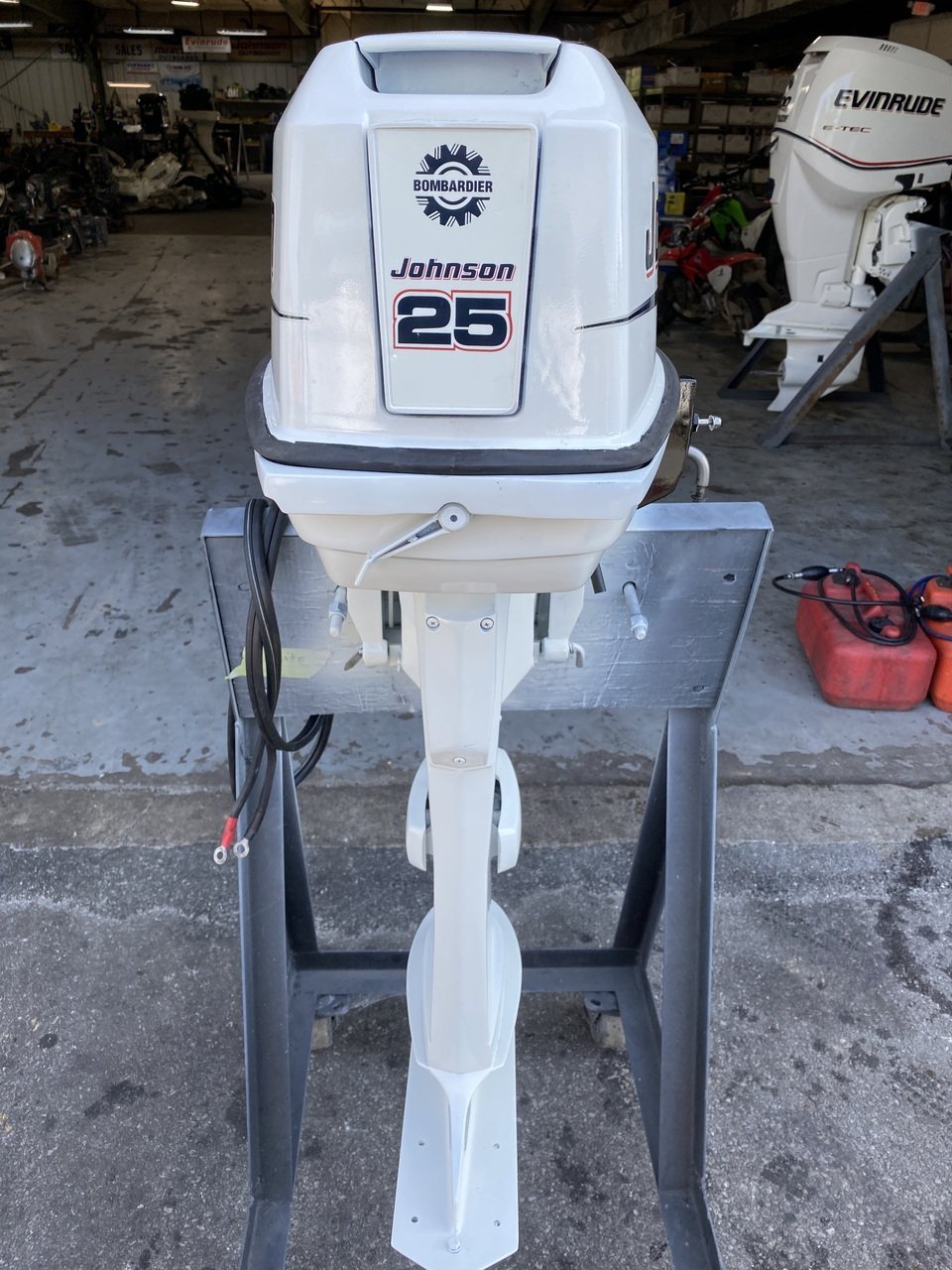 ssa.jpg 1992 Johnson 25 HP 2-Cyl Carbureted 2-Stroke 20" (L) Outboard Motor - Image 4