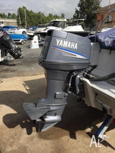 1989 Yamaha 90 HP 3 Cylinder Carbureted 2 Stroke 20" (Long Shaft) Outboard Motor